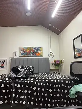 karlamorris  online show from 04-14-26, 01:05