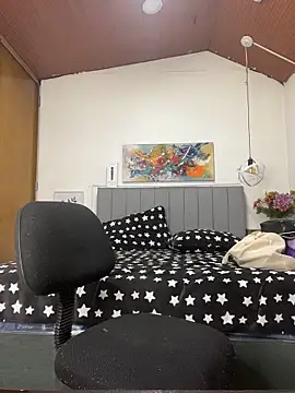 karlamorris  online show from 03-10-26, 01:15