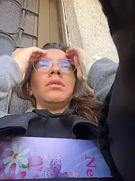 karlamorris  online show from 02-05-26, 01:51