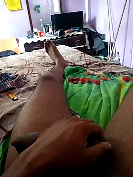 Snapshot of Romario-876 chatting on 11-06-25, 05:50 Romario-876 online show from 11-06-25, 05:50