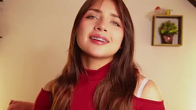 Sophy SmileSweet online show from 12-23-25, 05:51