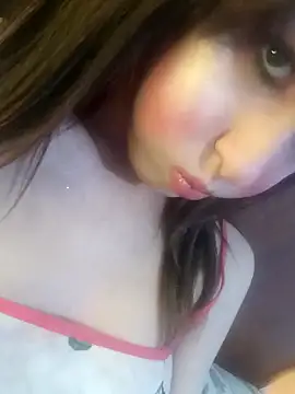 Snapshot of youka_tr chatting on 06-05-26, 11:21 youka tr online show from 06-05-26, 11:21