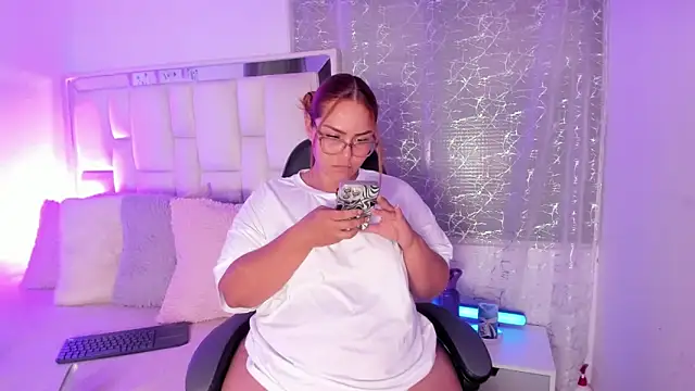 LeahxBarker online show from 04-02-26, 10:38