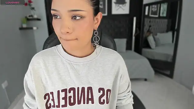 renee shelby  online show from 01-15-26, 07:50