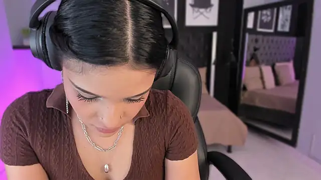 renee shelby  online show from 03-14-26, 08:26