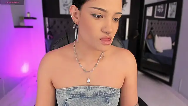 renee shelby  online show from 03-06-26, 08:15