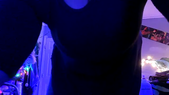 Snapshot of juscjen chatting on 11-14-25, 08:40 juscjen online show from 11-14-25, 08:40