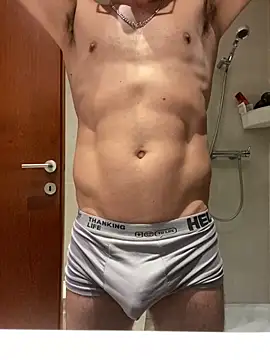 Mysteriousman83 online show from 02-01-25, 12:37