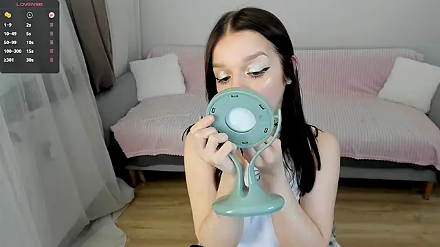 crystal lilith online show from 04-12-26, 01:09
