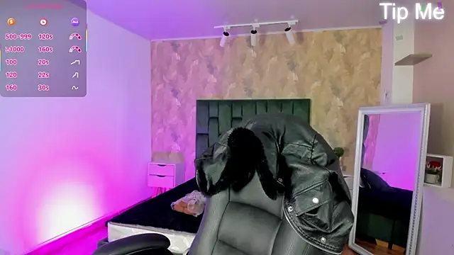 april dumont online show from 02-24-26, 11:11