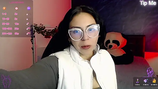 april dumont online show from 03-08-25, 08:14