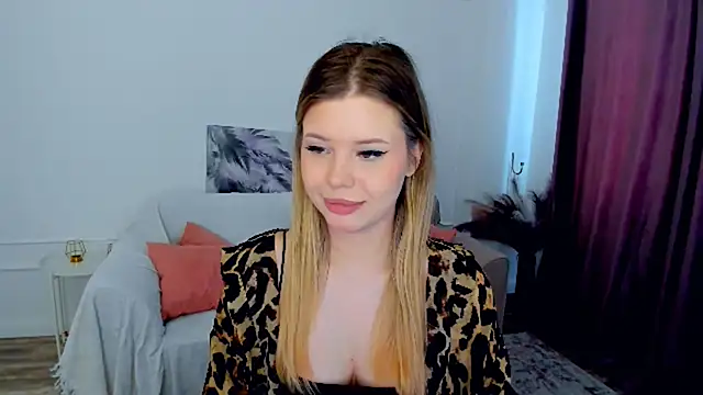 FollowLovee online show from 03-23-26, 04:12