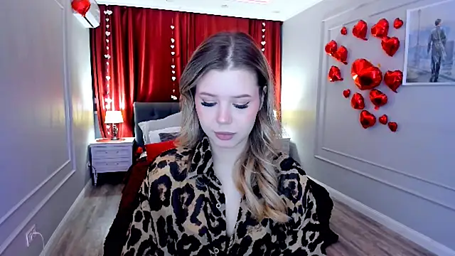 FollowLovee online show from 03-04-26, 07:54