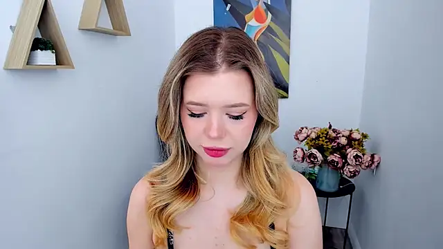 Snapshot of FollowLovee chatting on 02-23-26, 07:36 FollowLovee online show from 02-23-26, 07:36