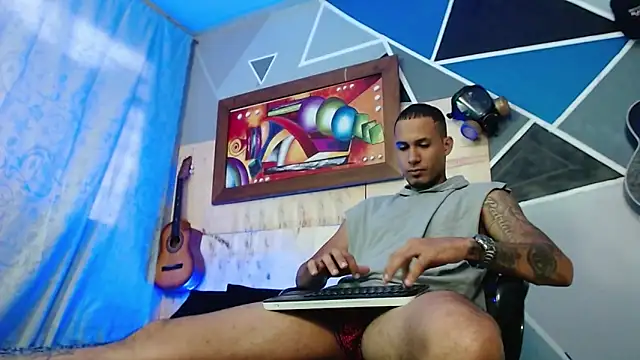 MagnusFrost online show from 06-09-26, 06:31