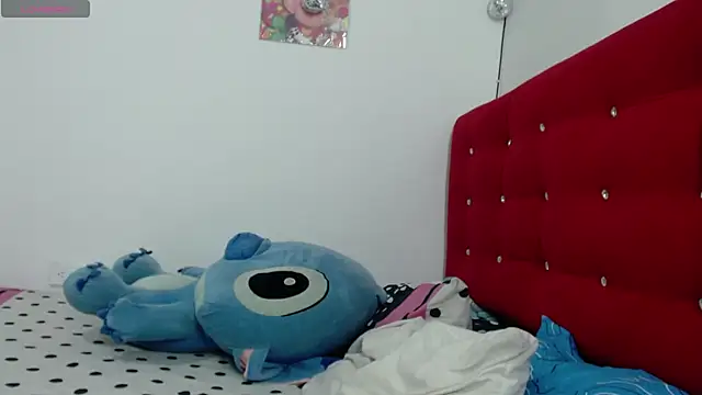 INDIAN HORNY1 online show from 11-18-25, 02:09