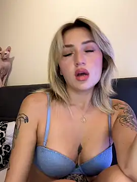 yaprakmericc online show from 11-21-25, 07:24