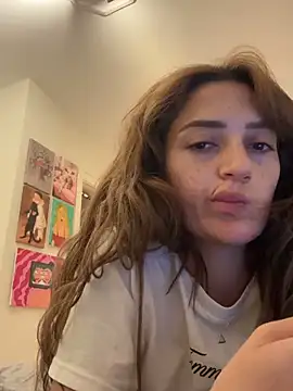 yaprakmericc online show from 10-19-25, 09:06