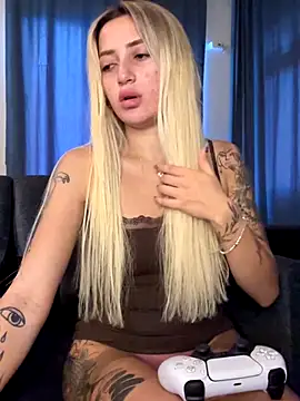 yaprakmericc online show from 11-05-25, 02:09