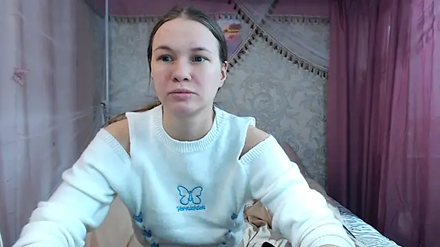 leila bambi  online show from 02-10-26, 12:04