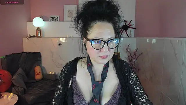 Anita Muse online show from 10-30-25, 08:39