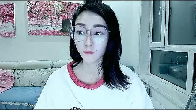 Snapshot of NIAN-er chatting on 11-20-25, 02:29 NIAN-er online show from 11-20-25, 02:29