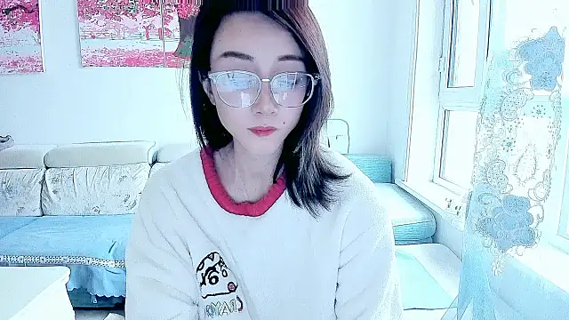 Snapshot of NIAN-er chatting on 11-10-25, 10:20 NIAN-er online show from 11-10-25, 10:20