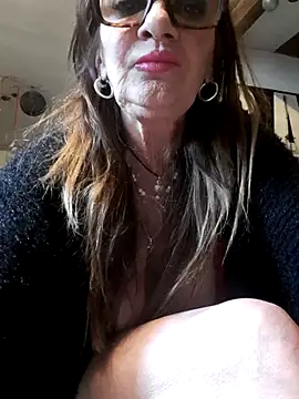 gildamilf online show from 11-29-25, 03:12