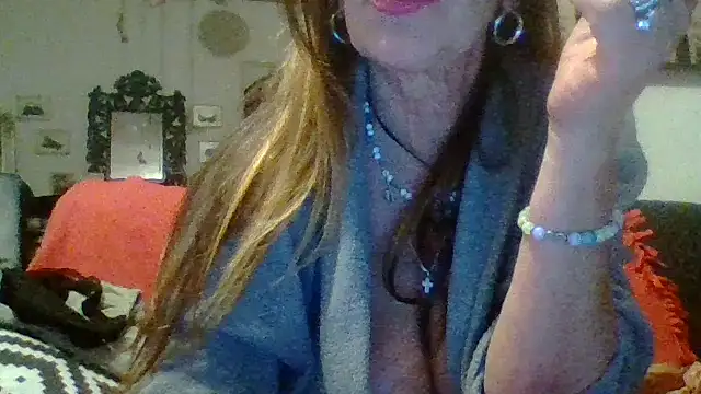 gildamilf online show from 11-11-25, 07:19