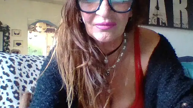 gildamilf online show from 01-08-26, 02:01