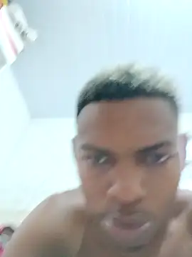 Snapshot of BroomedShipyard chatting on 02-02-25, 05:48 BroomedShipyard online show from 02-02-25, 05:48