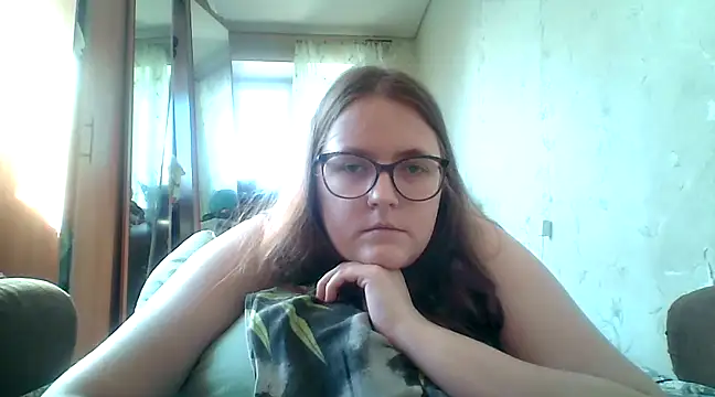 Snapshot of DesireMelissa chatting on 03-21-25, 11:55 DesireMelissa online show from 03-21-25, 11:55