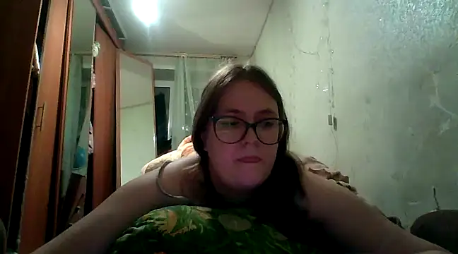 Snapshot of DesireMelissa chatting on 02-22-25, 04:51 DesireMelissa online show from 02-22-25, 04:51