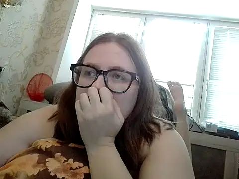 Snapshot of DesireMelissa chatting on 11-19-25, 06:57 DesireMelissa online show from 11-19-25, 06:57