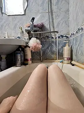 Snapshot of DesireMelissa chatting on 01-07-26, 08:19 DesireMelissa online show from 01-07-26, 08:19