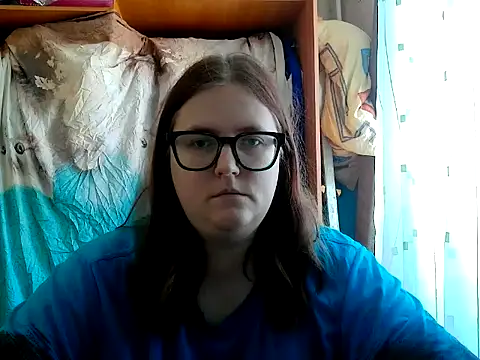 Snapshot of DesireMelissa chatting on 04-22-26, 06:09 DesireMelissa online show from 04-22-26, 06:09