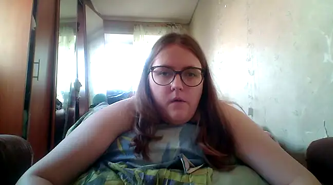 Snapshot of DesireMelissa chatting on 03-21-25, 06:38 DesireMelissa online show from 03-21-25, 06:38
