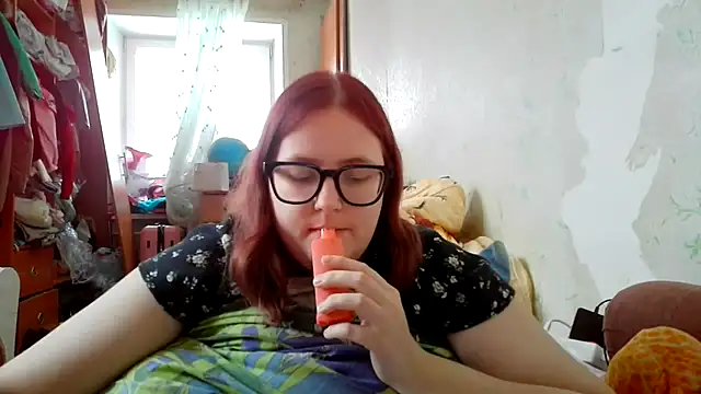 Snapshot of DesireMelissa chatting on 01-08-26, 09:15 DesireMelissa online show from 01-08-26, 09:15