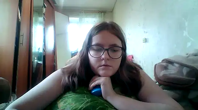 Snapshot of DesireMelissa chatting on 03-03-25, 11:00 DesireMelissa online show from 03-03-25, 11:00