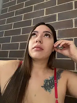 Snapshot of Latina_vanessa chatting on 06-25-26, 12:54 Latina vanessa online show from 06-25-26, 12:54