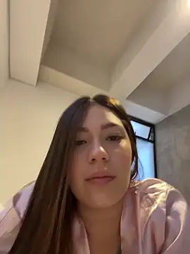 Snapshot of Latina_vanessa chatting on 06-07-26, 09:42 Latina vanessa online show from 06-07-26, 09:42