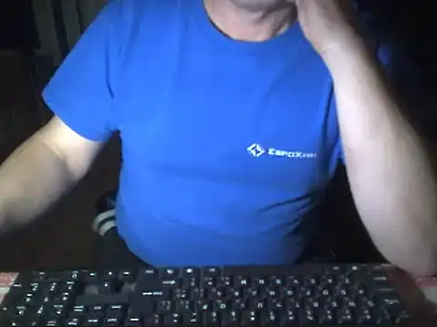 vlad196868 online show from 02-14-25, 04:31