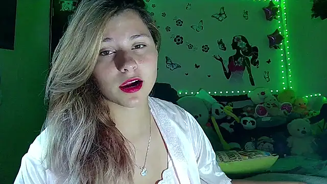 Snapshot of Elith_20 chatting on 09-09-25, 05:39 Elith 20 online show from 09-09-25, 05:39