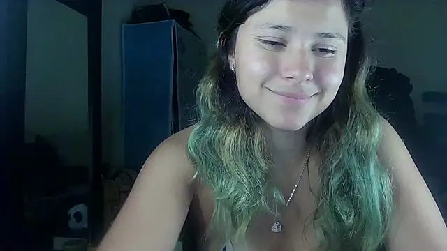 Snapshot of Elith_20 chatting on 03-13-25, 05:00 Elith 20 online show from 03-13-25, 05:00