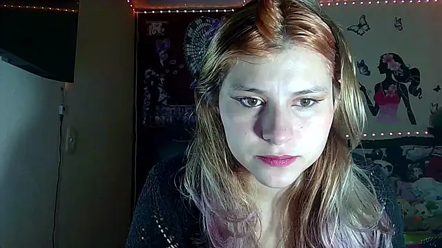 Elith 20 online show from 11-07-25, 03:33