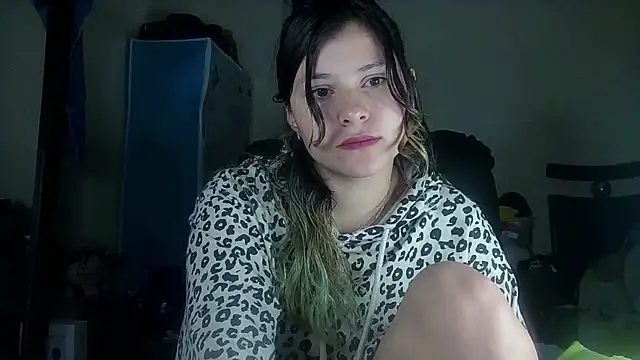 Snapshot of Elith_20 chatting on 03-21-25, 07:11 Elith 20 online show from 03-21-25, 07:11