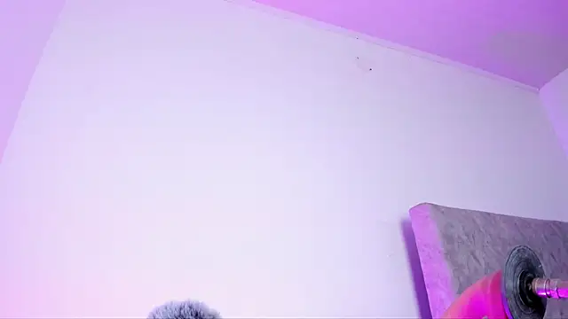 Snapshot of Leticia_brownn1 chatting on 05-25-26, 07:45 Leticia brownn1 online show from 05-25-26, 07:45