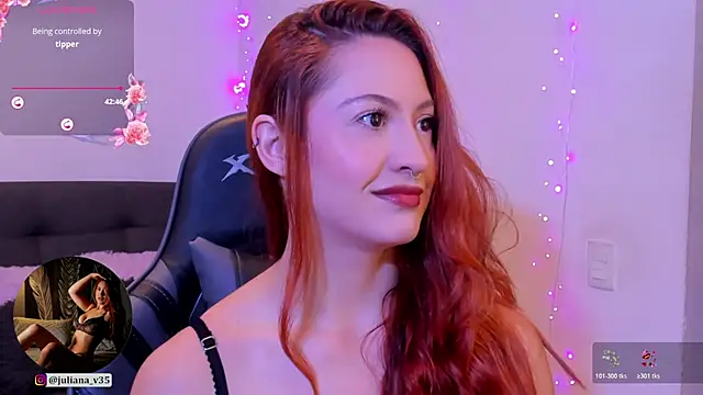 Snapshot of Amypond__ chatting on 10-23-25, 04:05 Amypond online show from 10-23-25, 04:05