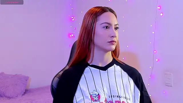 Snapshot of Amypond__ chatting on 11-07-25, 11:48 Amypond online show from 11-07-25, 11:48