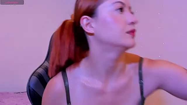 Snapshot of Amypond__ chatting on 11-08-25, 05:05 Amypond online show from 11-08-25, 05:05